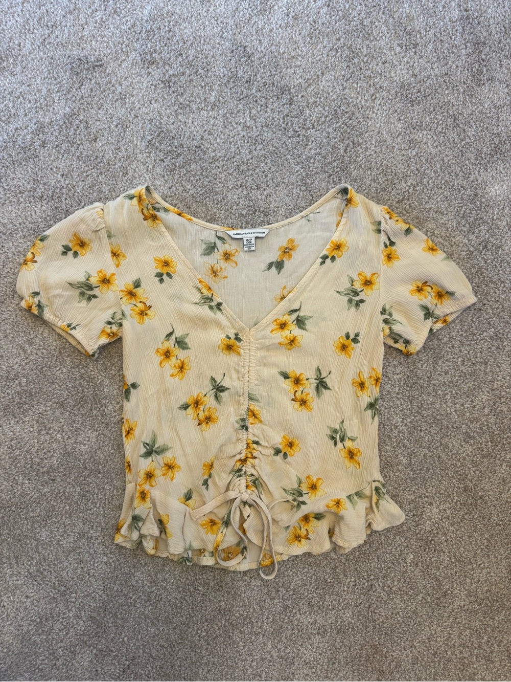 American Eagle Outfitters Cream Floral V-Neck Tie-Front Top